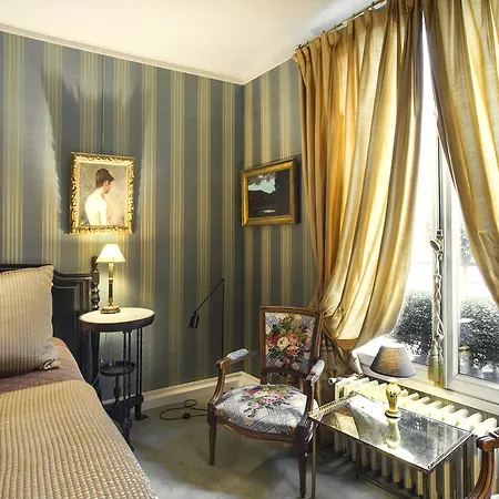 Saint Honore Apartment Paris