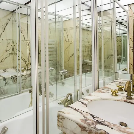 Apartment Saint Honore Paris