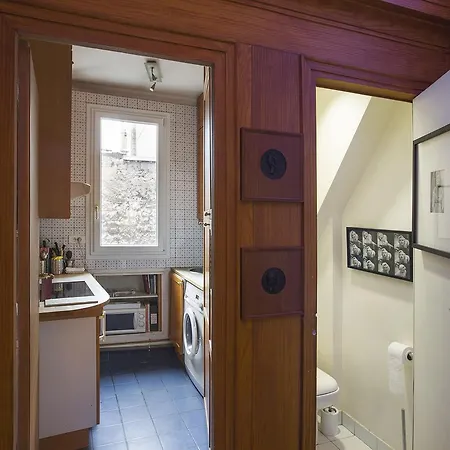 Apartment Saint Honore